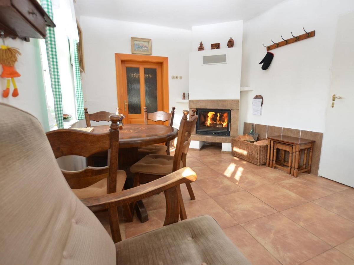 Luxury Villa Near Forest In Hlavice Czech Republic Vselibice Rom bilde